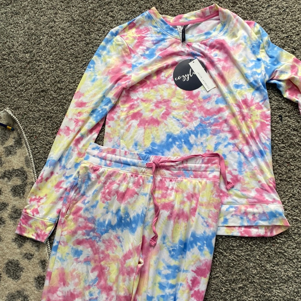 Matching pajamas set size small